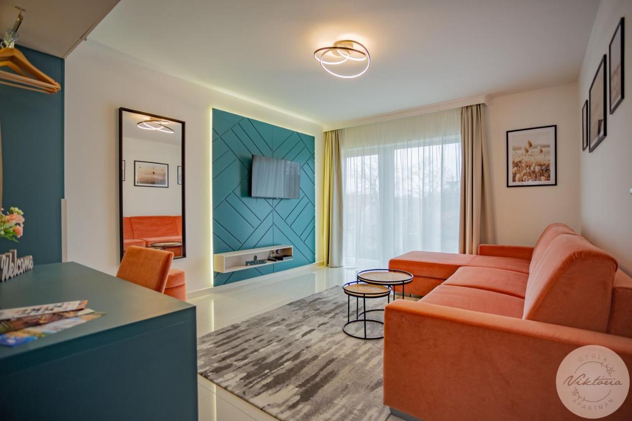 גיולה Viktoria Apartman מראה חיצוני תמונה